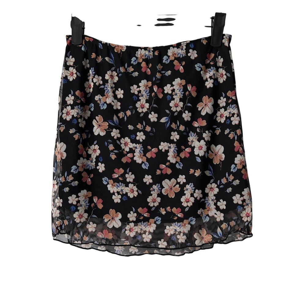 NWT Crown of Hearts Long Sleeve Girl’s 2pc Black Floral Skirt Set-Medium - Picture 3 of 12